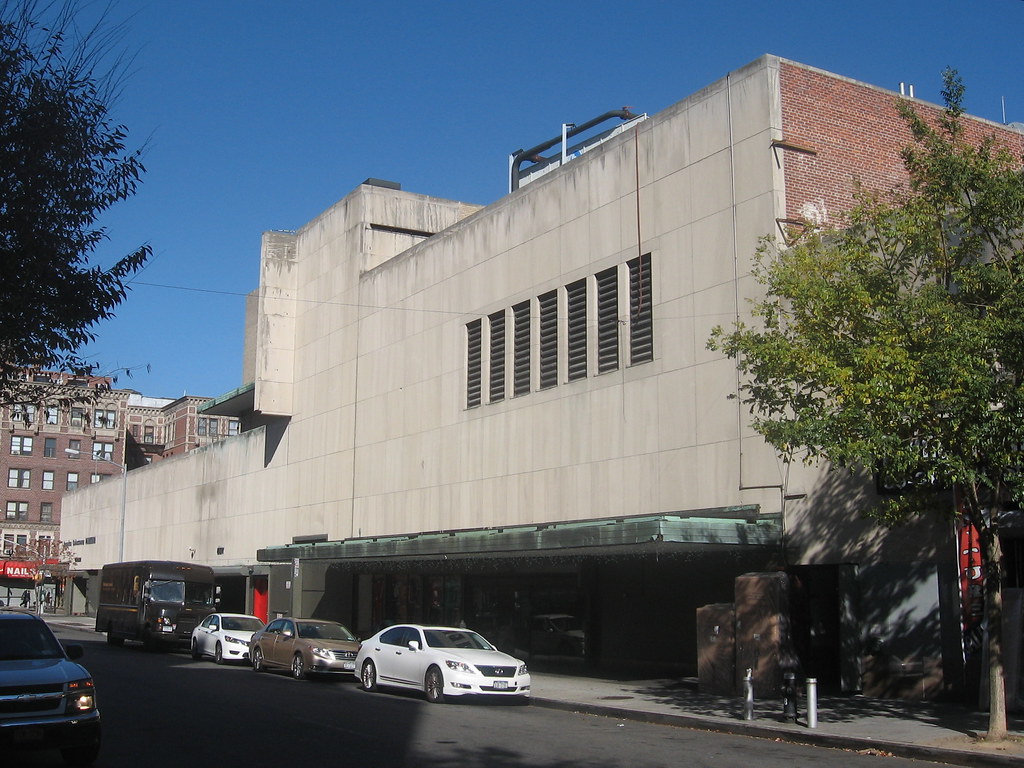 Macy's Jamaica Jamaica Colosseum Mall (1984) ExMacy's Jam… Flickr