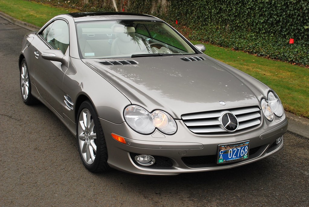 2007 MercedesBenz SL550 in Iridium Silver Metallic PGT13211 Flickr