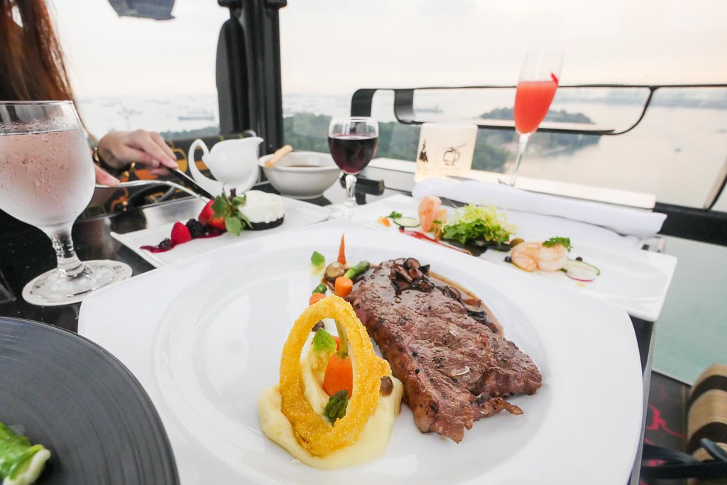 5 Unique Restaurants in Sentosa Memorable Dining Experiences in Singapore’s Island Resort