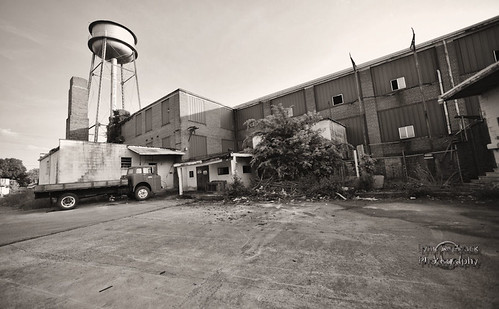 Rear View of the Genesco Shoe Factory, Tullahoma, Coffee C… Flickr