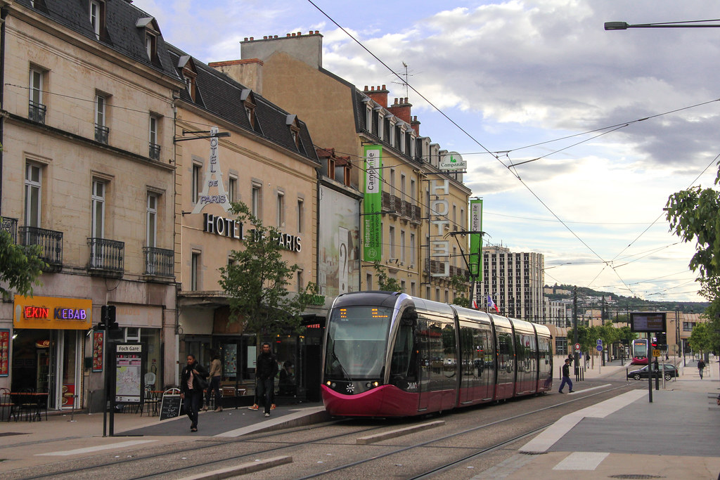Avenue Maréchal Foch Dijon (France) Avenue Maréchal Foch… Flickr