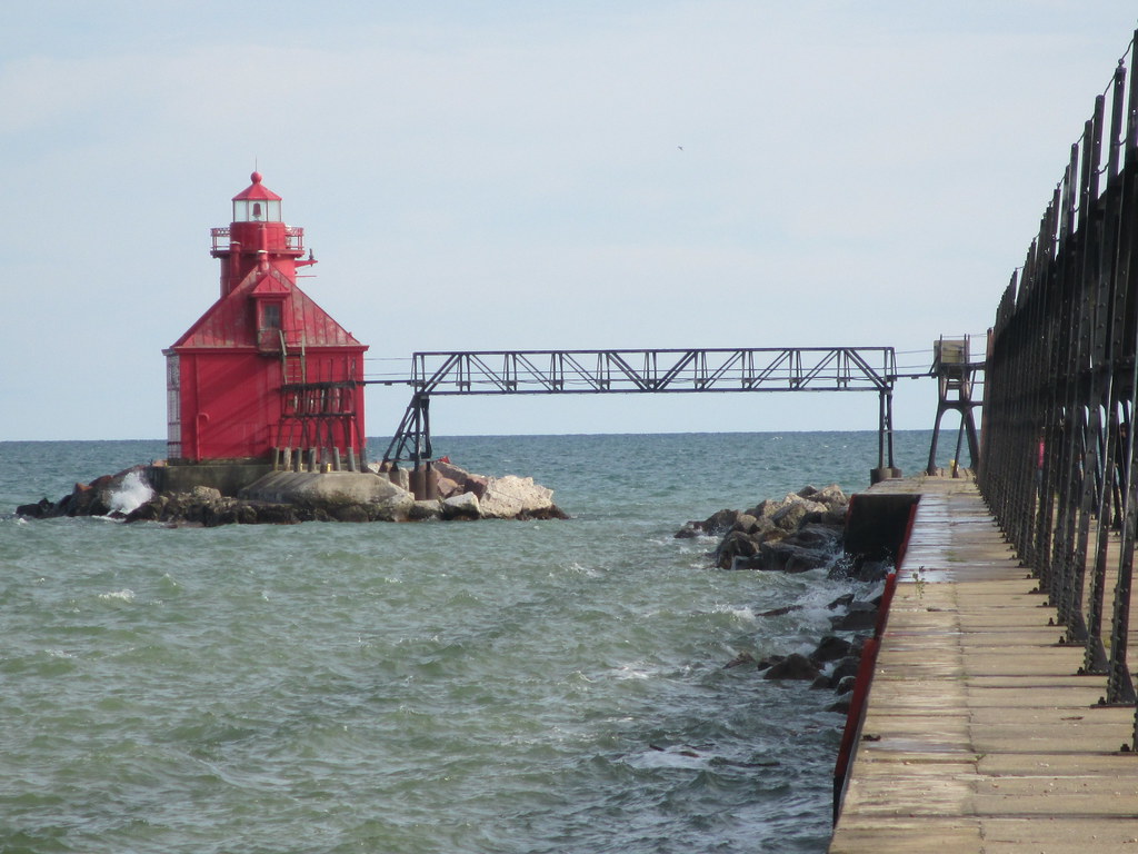 Sturgeon Bay Pierhead Light Michael Leland Flickr