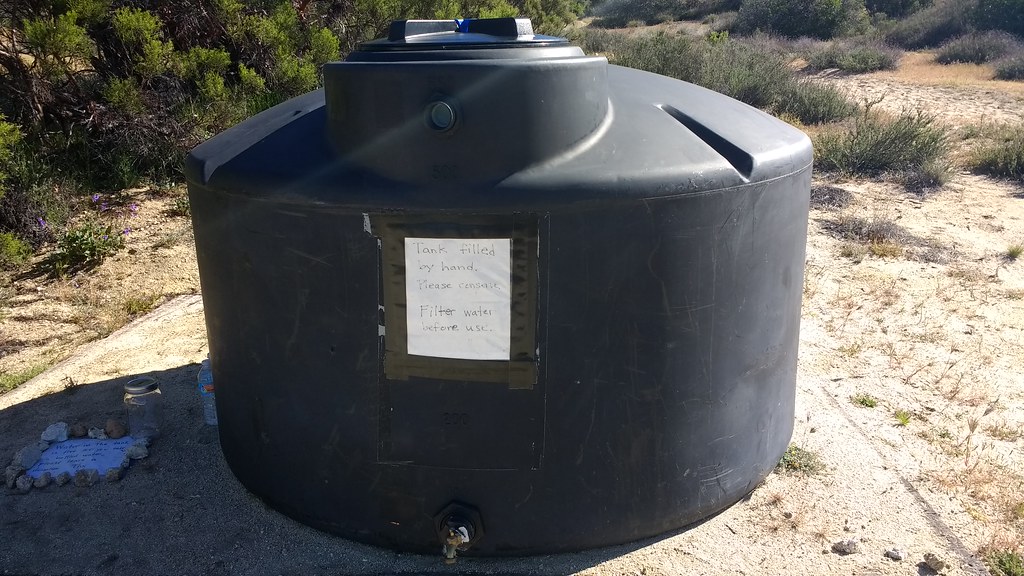 Hand Filled Water Tank A 550 gallon tank, hand filled by t… Flickr