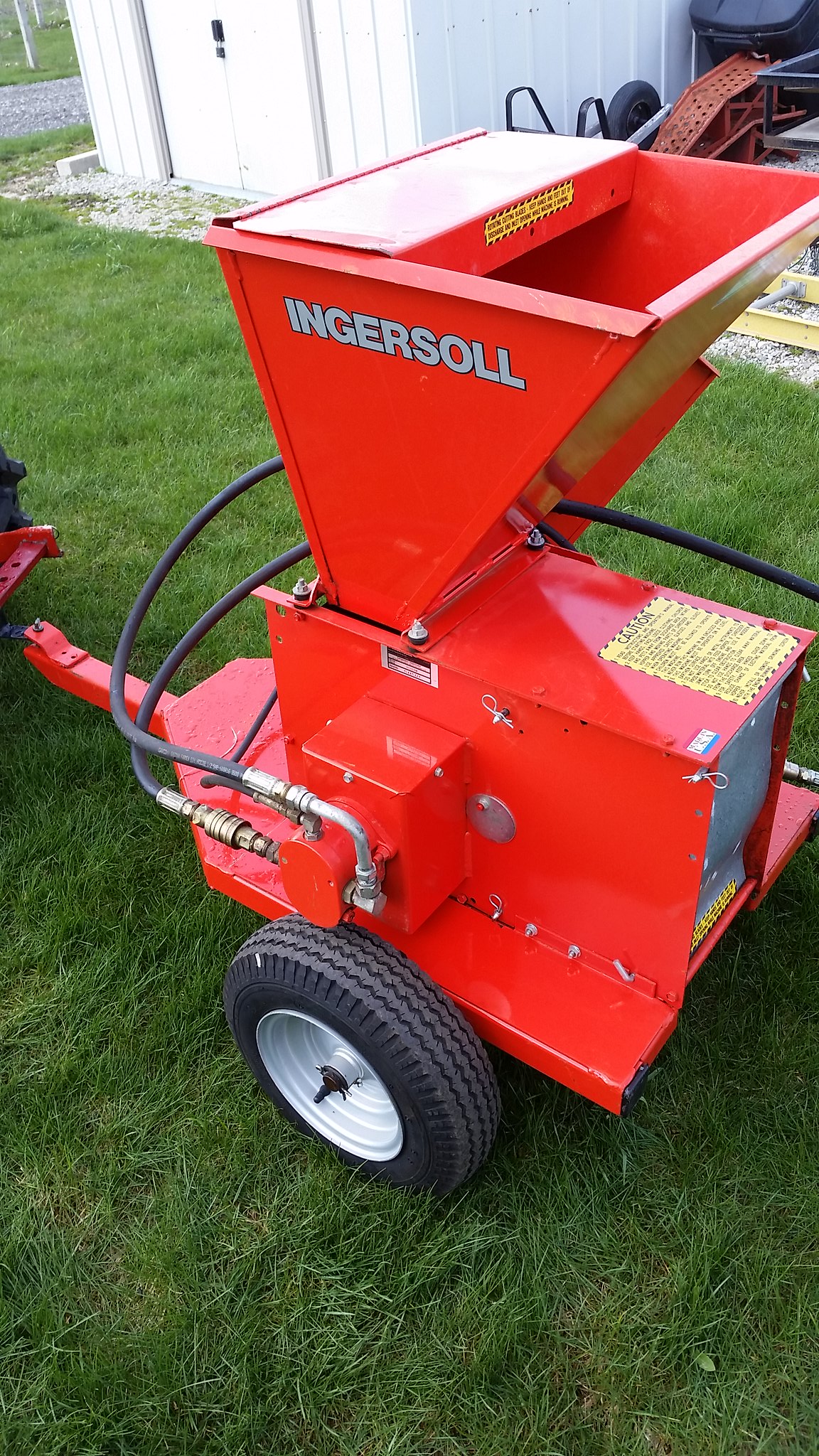 Ingersoll / Case Hydraulic Wood Chipper HCS24W For Sale in Great Condition