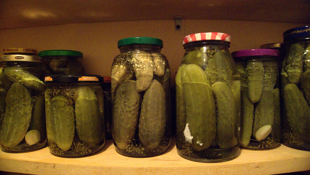 7 Clever Ways You Can Use Old Pickle Juice. Never Throw It Away!