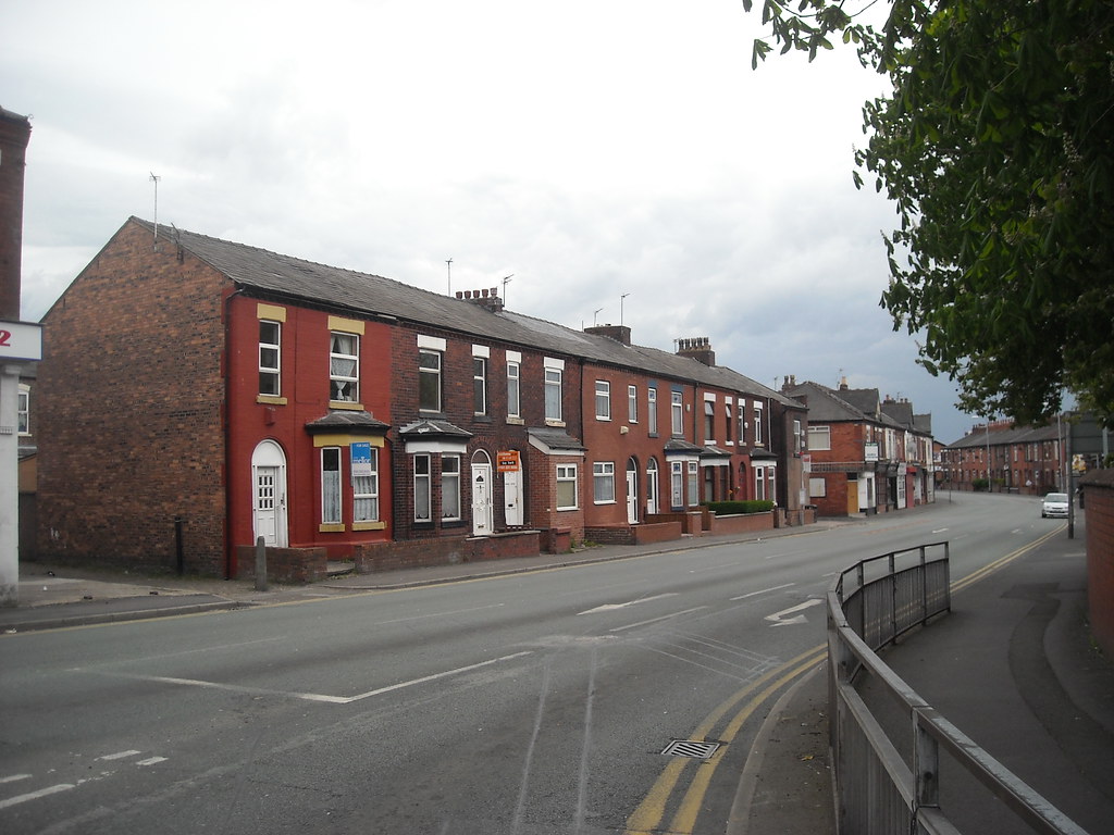 Reddish Lane, Gorton This road takes you straight into Red… Flickr
