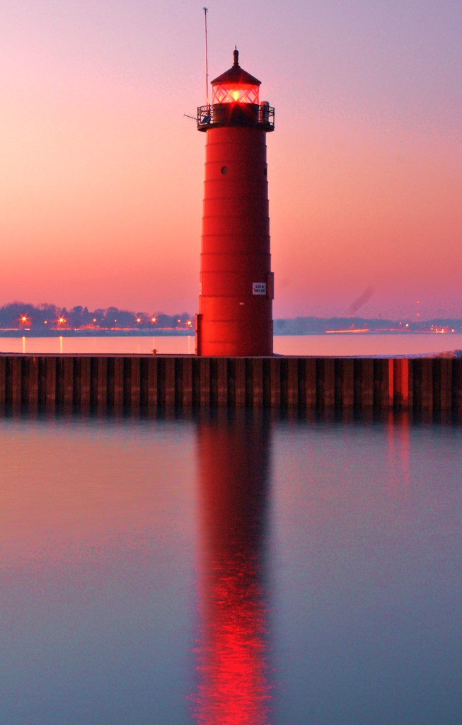 Kenosha Lighthouse Lighthouse at Kenosha,WI by Lake Michig… Flickr