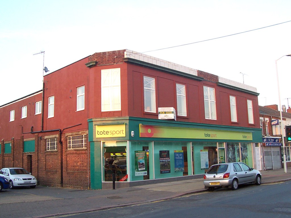 xST.LEONARD'S ROAD [NORTHAMPTON] (123129 St.Leonards Rd, … Flickr