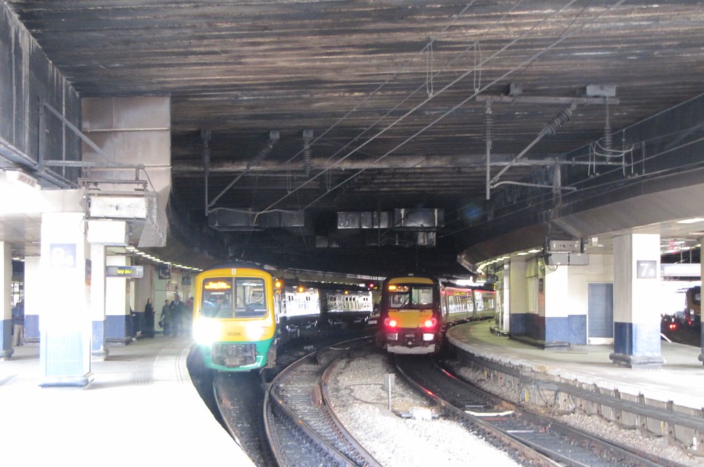 Birmingham New Street Station CrossCountry