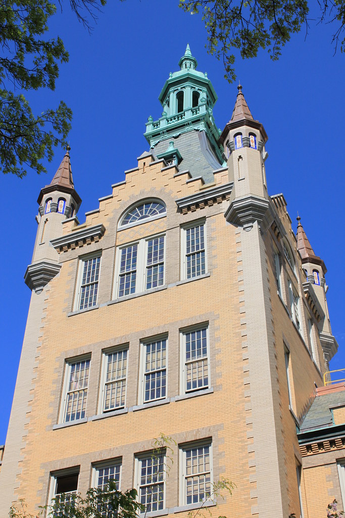 Newtown High School 90th Street, Elmhurst, Queens Newtown … Flickr