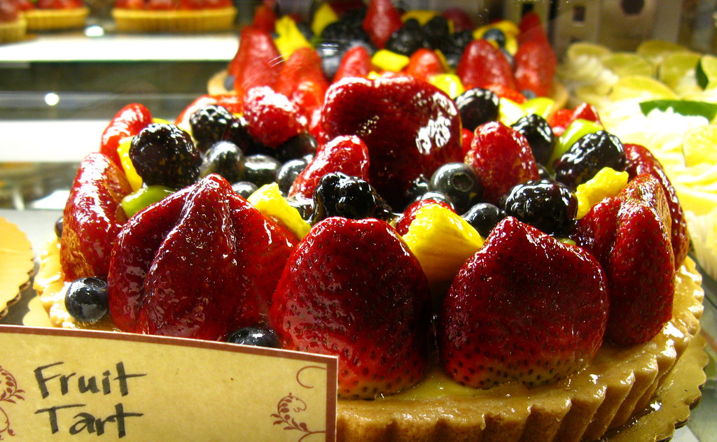 Fruit Tart Drooling Whole Foods for the Pretty Things be… Flickr