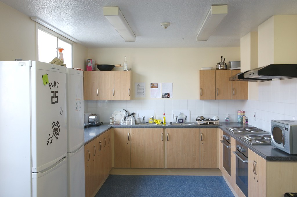 Simpsons kitchen Details Flats of 3 to 12 en suite rooms … Flickr