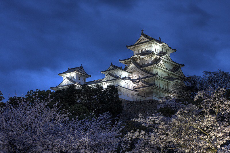 Himeji Castle at Night (Himeji, Japan) An incredible struc… Flickr