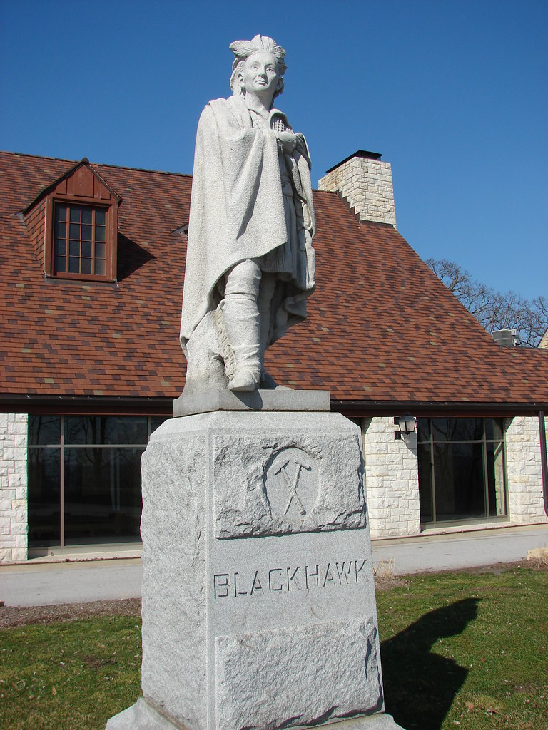 Chief Black Hawk This statue of Chief Black Hawk stands on… Flickr
