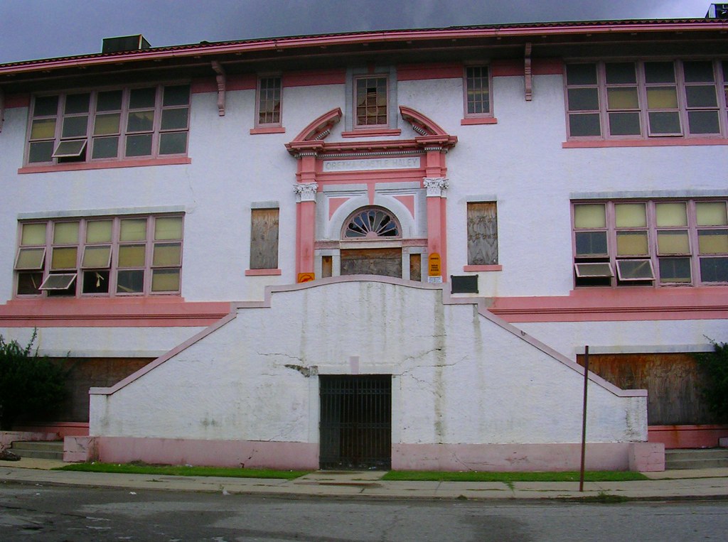 Oretha Castle Haley elementary school In 1959, Oretha Cast… Flickr