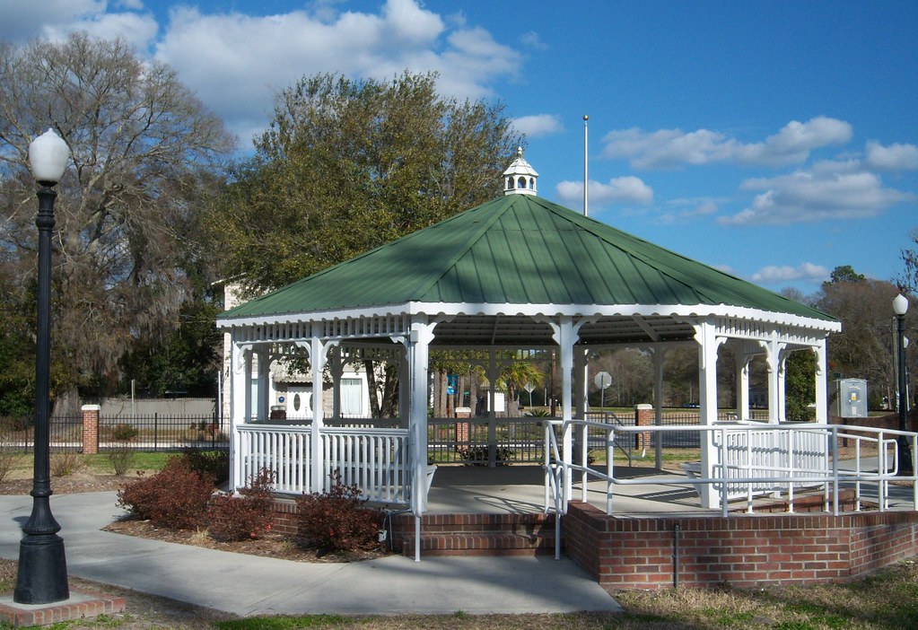 Glen St. Mary, Florida Gazebo in Celebration Park, esta… Flickr