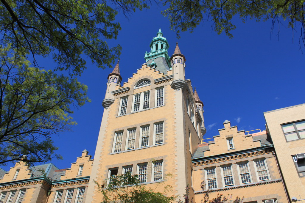 Newtown High School 90th Street, Elmhurst, Queens Newtown … Flickr