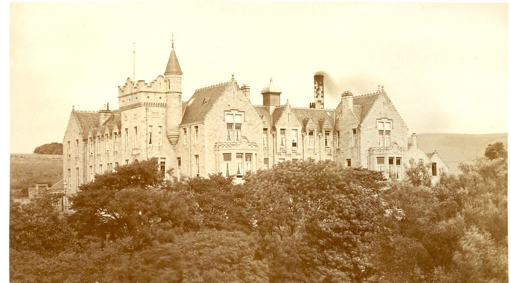 West Kilbride Cooperative Seaside Home This beautiful b… Flickr