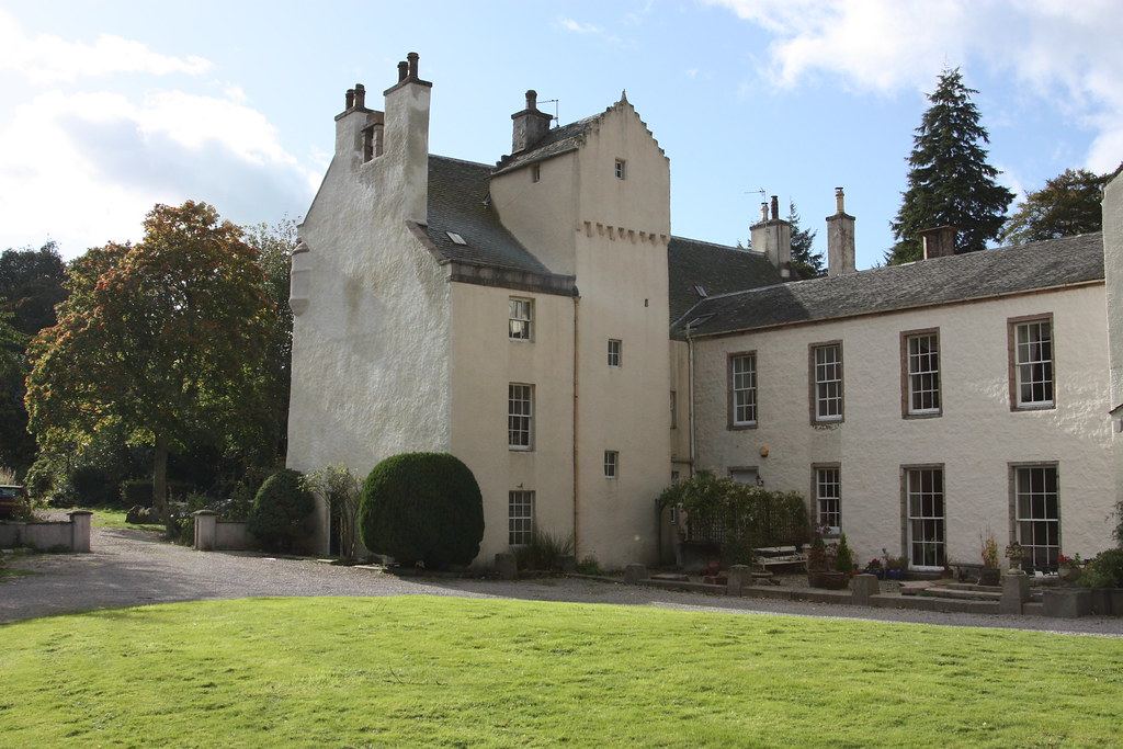 Durris House The old tower was not built oblong, as it now… Flickr