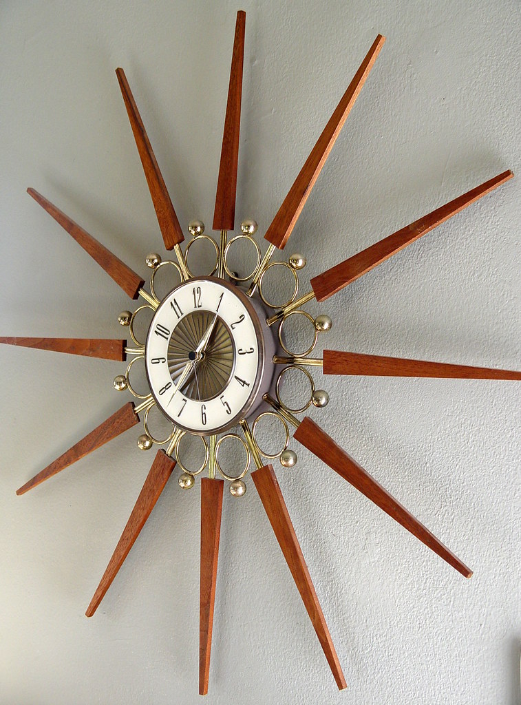 vintage starburst clock I found this great starburst clock… Flickr