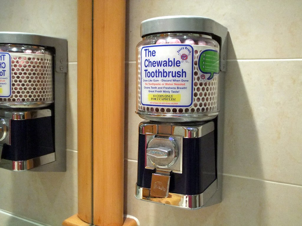 Chewable toothbrush Vending machine Coanri/Rita Flickr