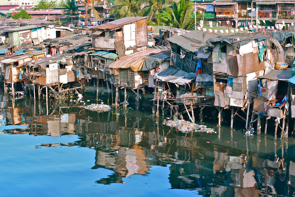 Manila, Smokey mountain area Tondo Smokey Mountain Man… Flickr
