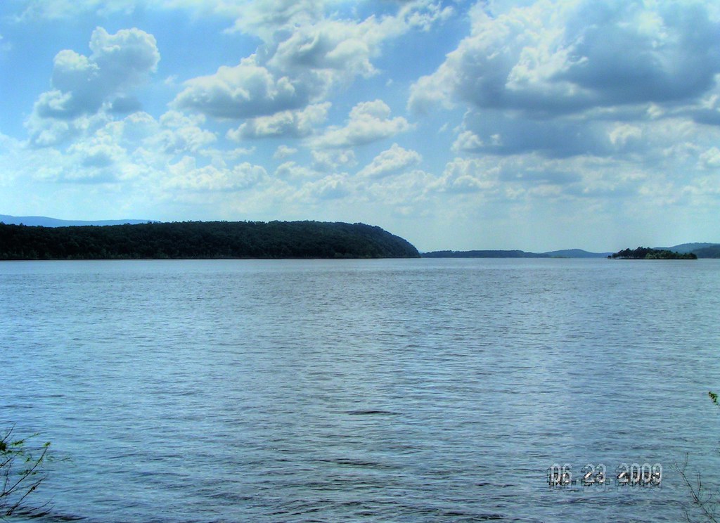 Blue Mountain Lake Blue Mountain Lake is a reservoir in Ar… Flickr