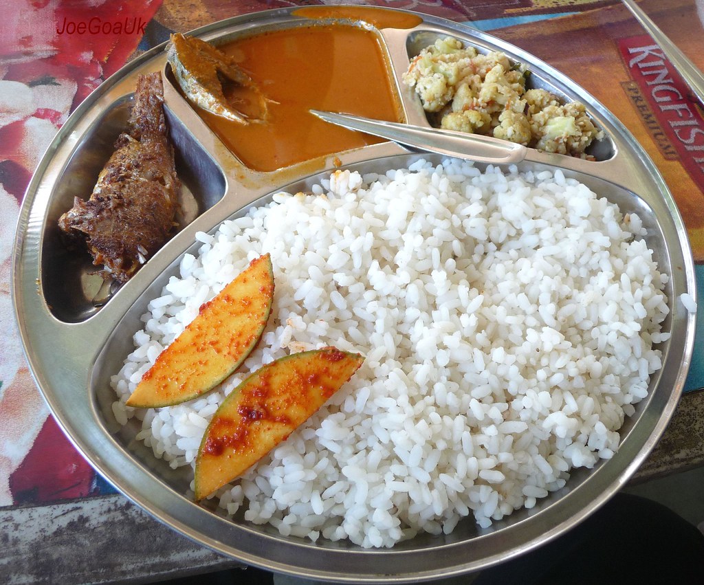 Fish curry Rice thali Tina Bar & Restaurant Near Fr. Agnel… Flickr
