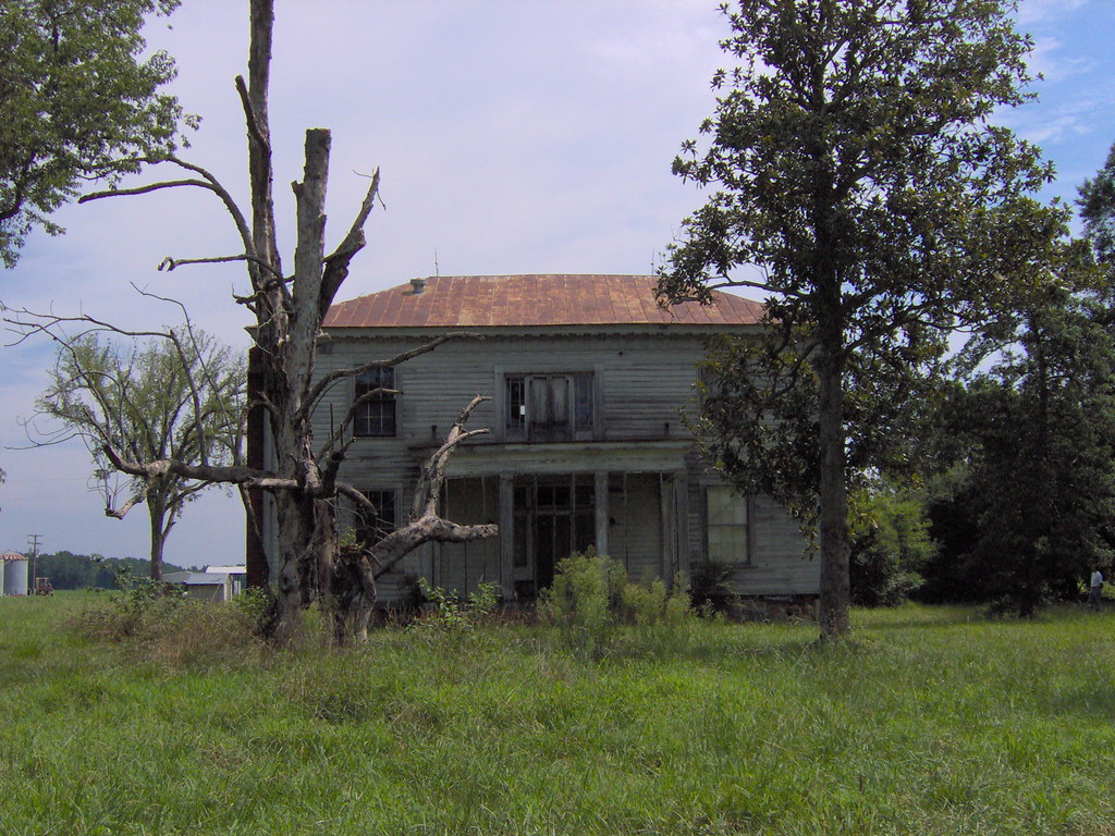 Swamplawn Plantation This old house was built in the 1850'… Flickr