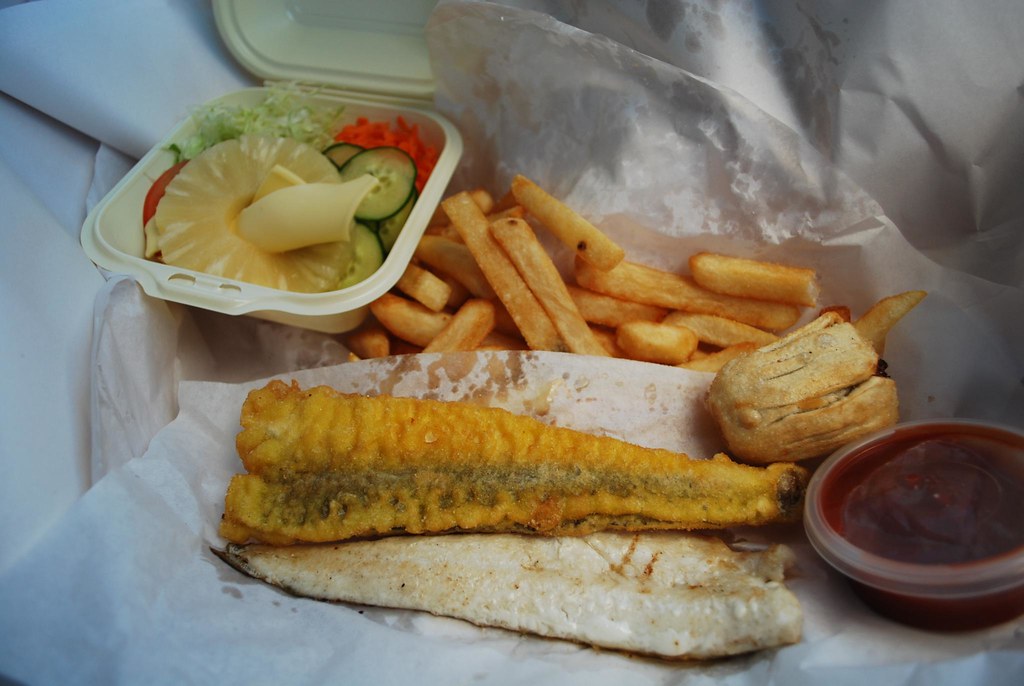 Blue Grenadier, Chips, Salad Pack, Whiting, Dimsim, Sauce … Flickr