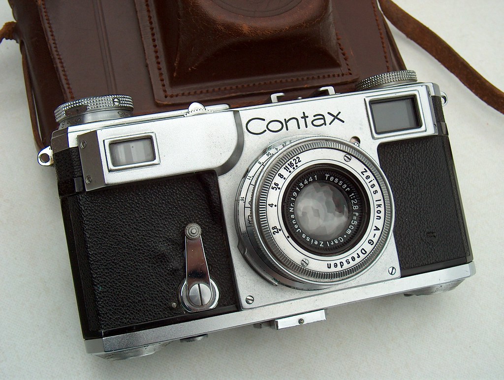Zeiss Ikon Contax II (1938) 35mm film rangefinder camera w… Flickr