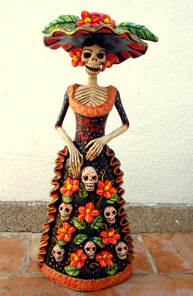 catrina tradicional!! Hermosa catrina tradicional con vest… Flickr