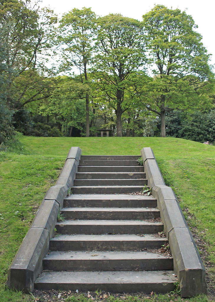 Steps in Littlemoor Park Queensbury Tim Green Flickr