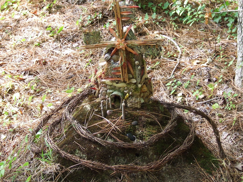 Fairy House One of 25 handmade fairy houses at Annmarie Ga… Flickr