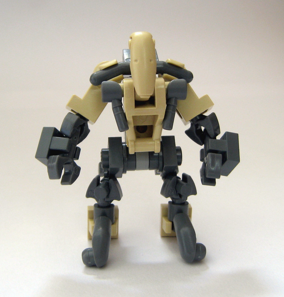 Tank Droid After seeing Ironsniper's awesome Martian Suits… Flickr
