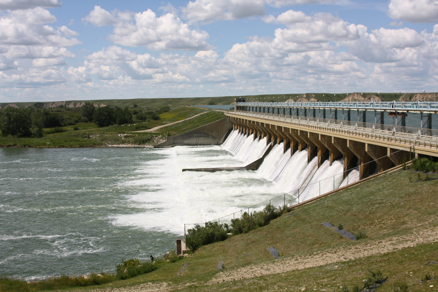 Bassano Dam, Alberta, Canada Bassano Dam dams the Bow Rive… Flickr
