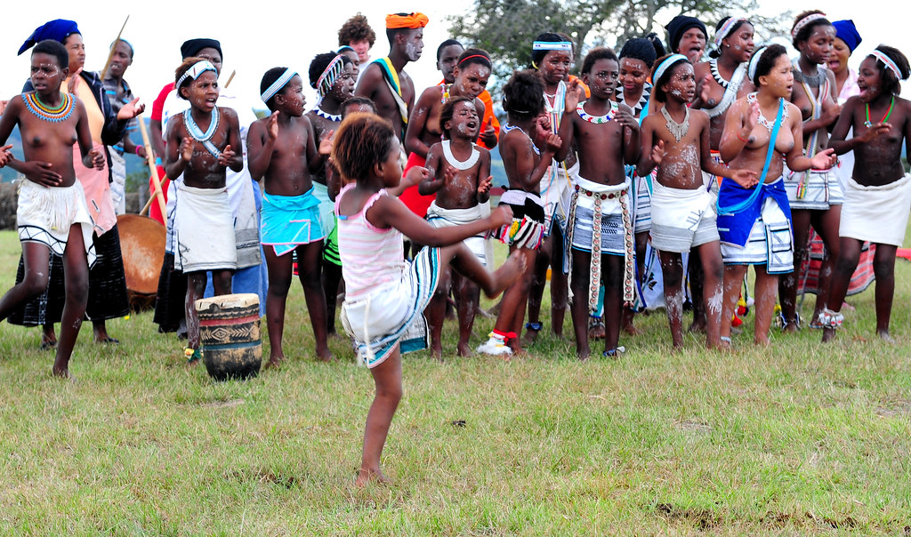 Khaya La Bantu Dancers Performing Traditional Xhosa Dance Flickr