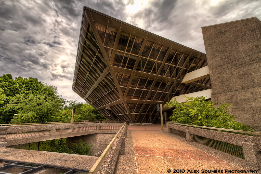Tempe City Hall, Tempe Arizona www.alexsommersphotography.… Flickr