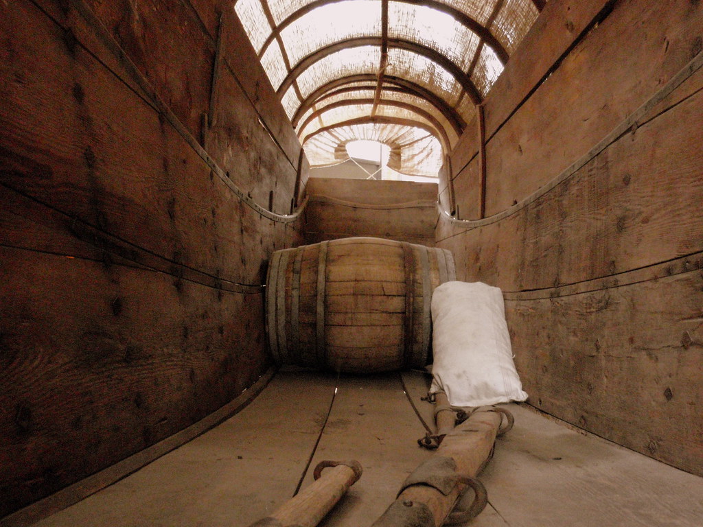 Inside a Conestoga Wagon Conestoga wagons were first built… Flickr