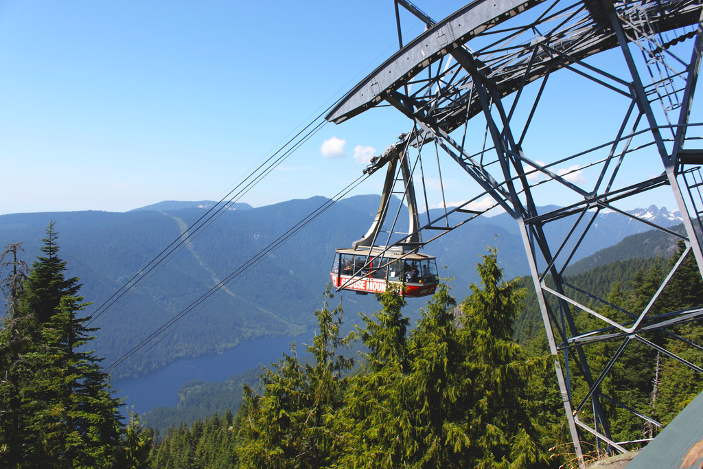 Grouse Mountain Tram Day 3 A tram glides up Grouse Mounta… Flickr