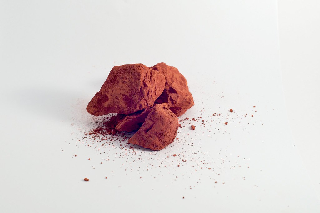 Red Ochre Pigment Light info Selfmade light box with a N… Flickr