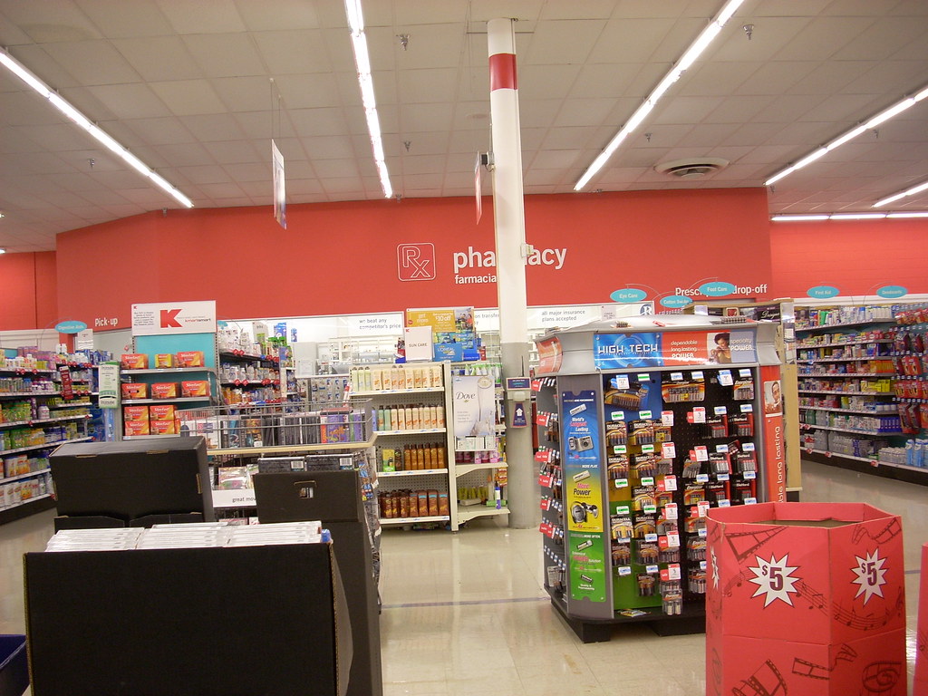 Kmart interior The interior of a Kmart department store in… Flickr