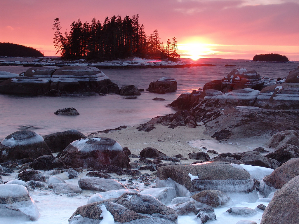 Maine coast winter The rocky Maine coast in winter at suns… Flickr