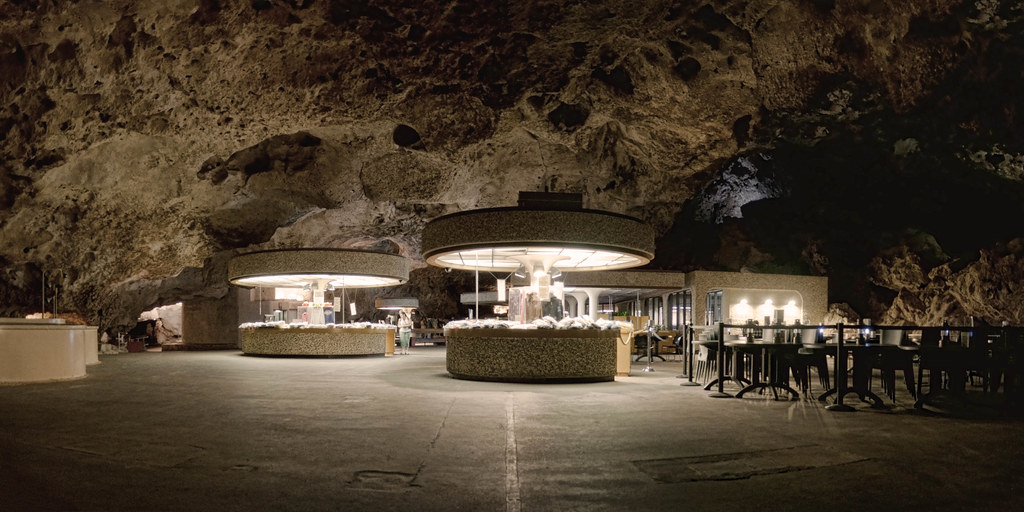 The Restaurant Inside Carlsbad Caverns Well, the old resta… Flickr