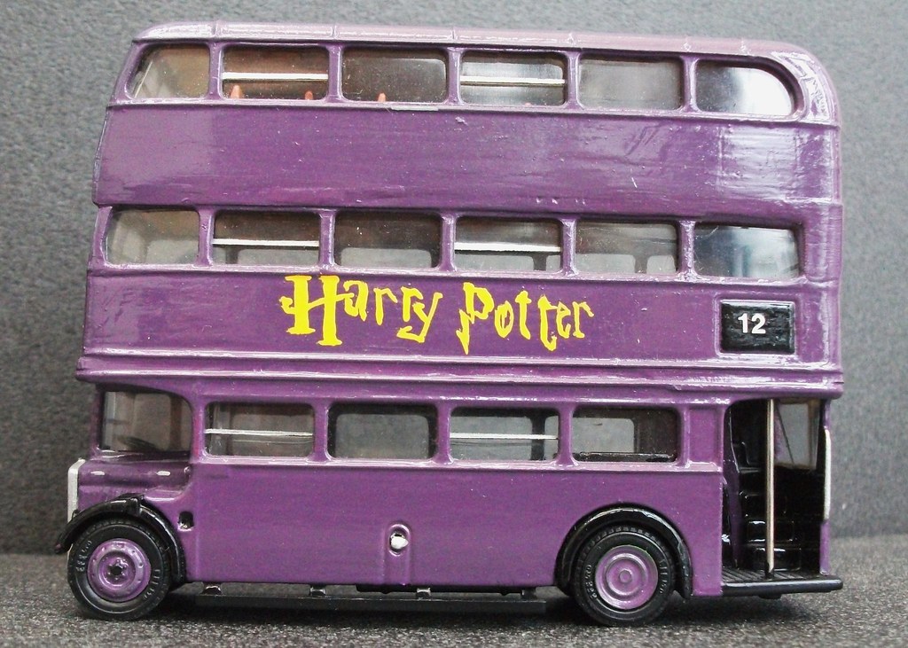 Harry Potter RT bus A Harry Potter RT triple decker bus ma… Flickr