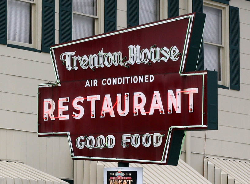 Trenton House Restaurant Sign Trenton, Illinois www.scou… Flickr