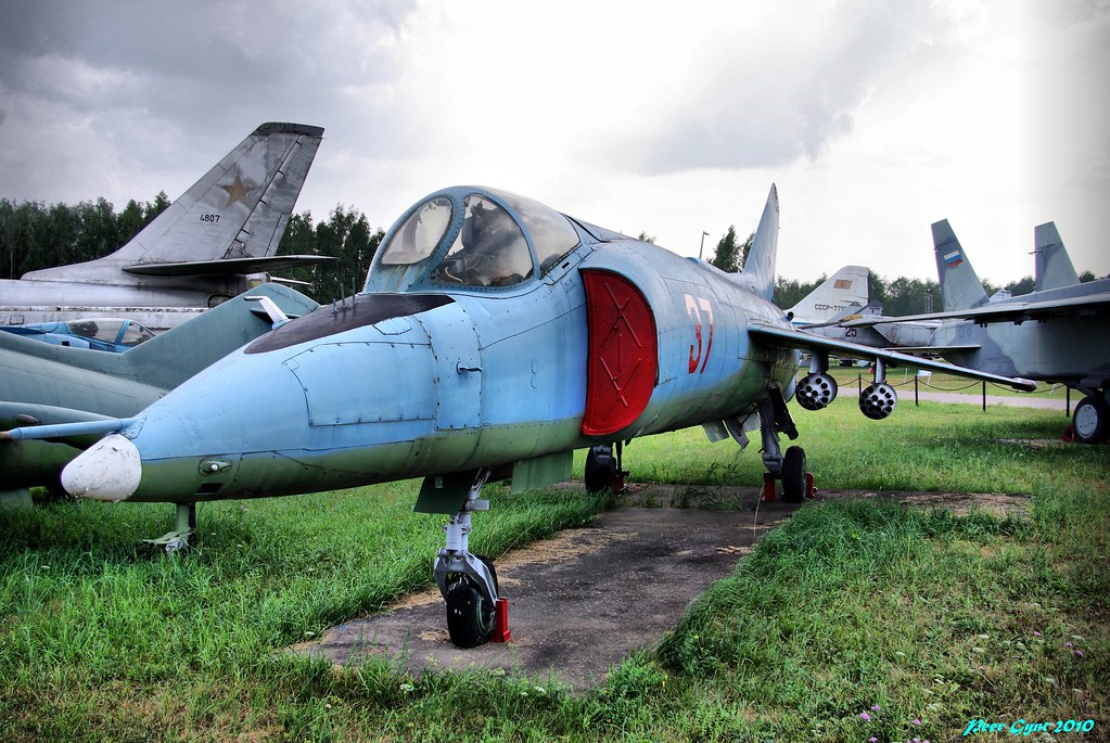 VTOL Yakovlev Aircraft Yak38 The Yakovlev Yak38 (Russian… Flickr