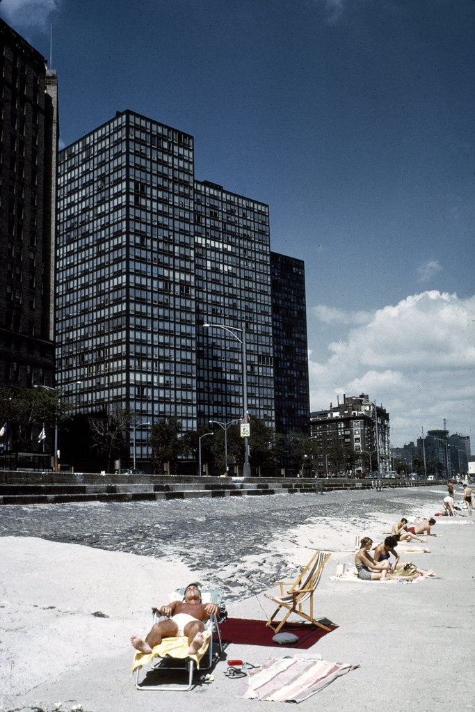 860880 N. Lake Shore Drive apartments Architect Mies van… Flickr