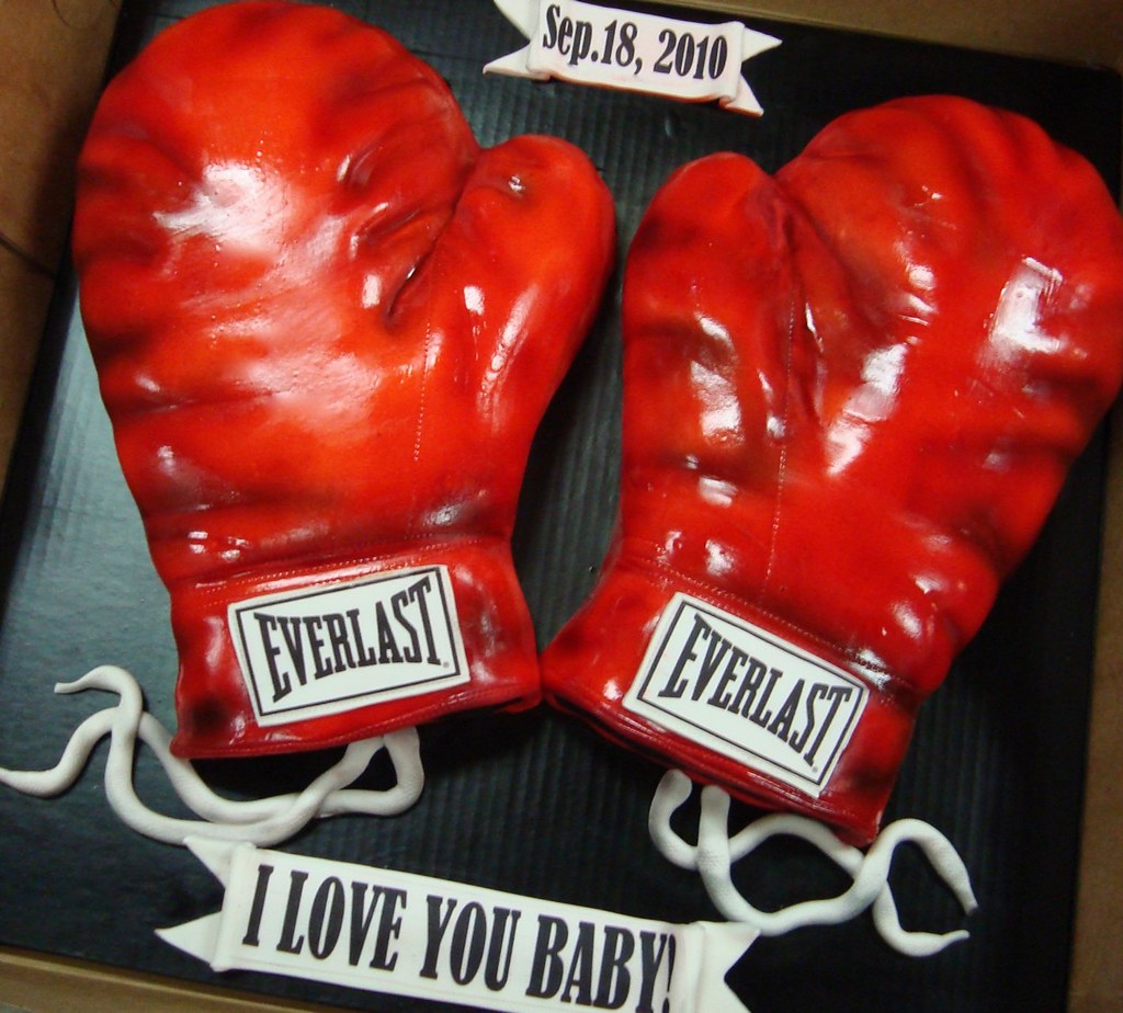 boxing gloves cake groom's cake...... Debbie Goard Flickr