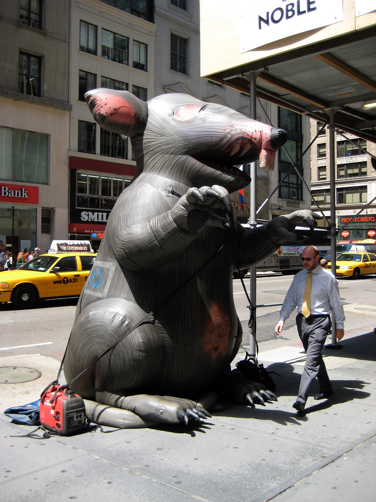 Giant Strike Rat Balloon 5th Avenue 8998 Giant Strike Rat … Flickr